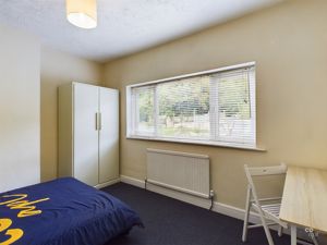 Photo 13- click for photo gallery